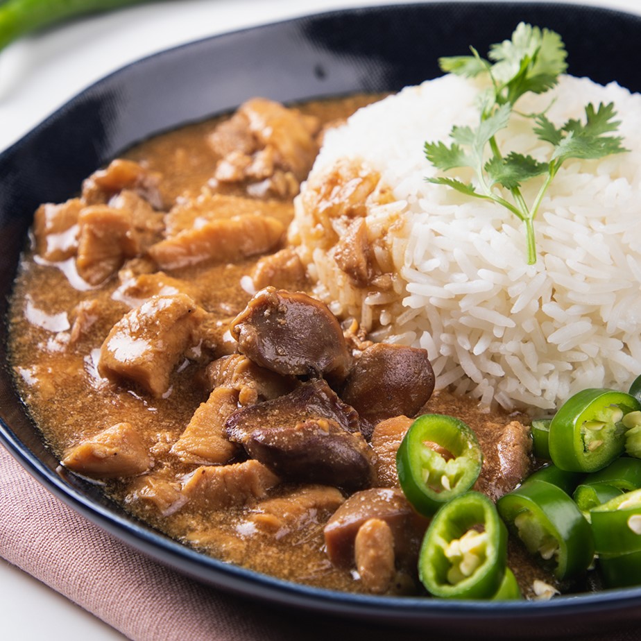 ข้าวหน้าไก่สไตล์ห้าแยก